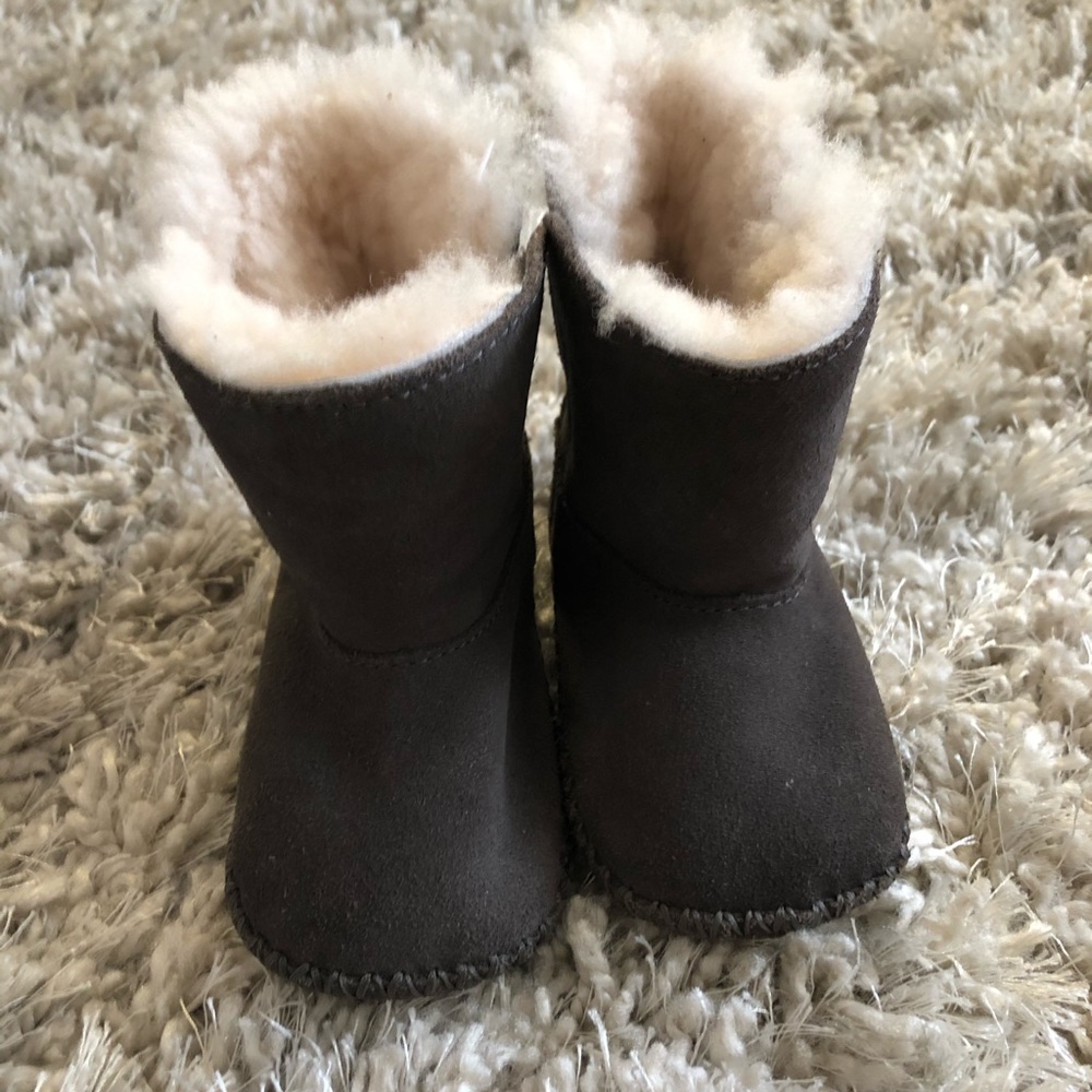 Ugg bootie